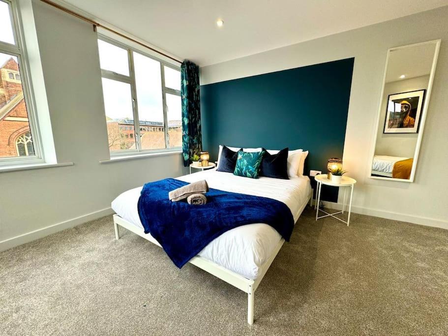 Chic 3br - Near & Shops! *
